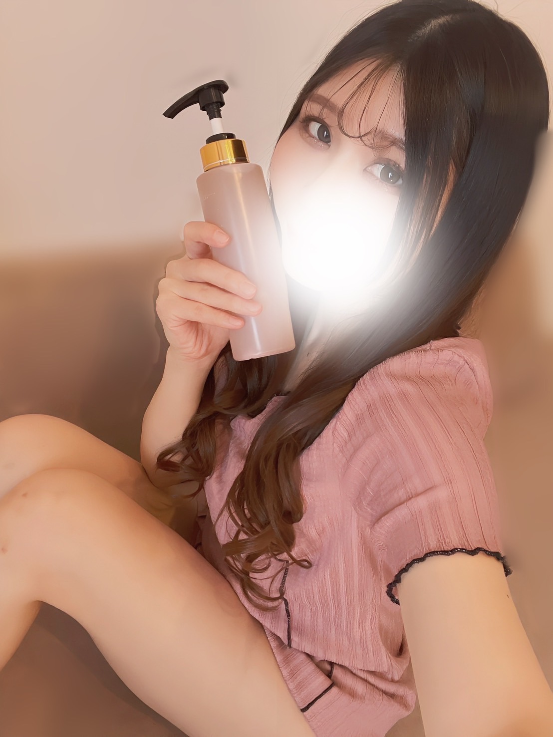 倉持ゆりあ